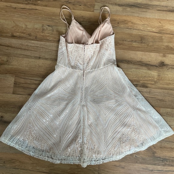 Camille La Vie size 3 Party Dress - Picture 3 of 8